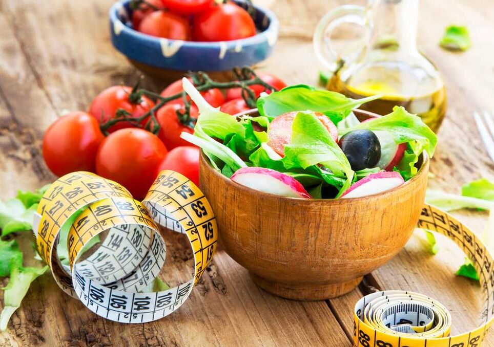 Када губите тежину код куће, корисно је укључити свеже поврће у исхрану